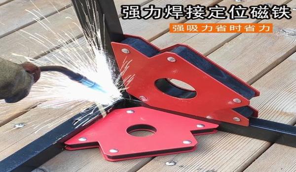 GPS24小时定位工具神器（有没有GPS24小时手游真正免费的？）
